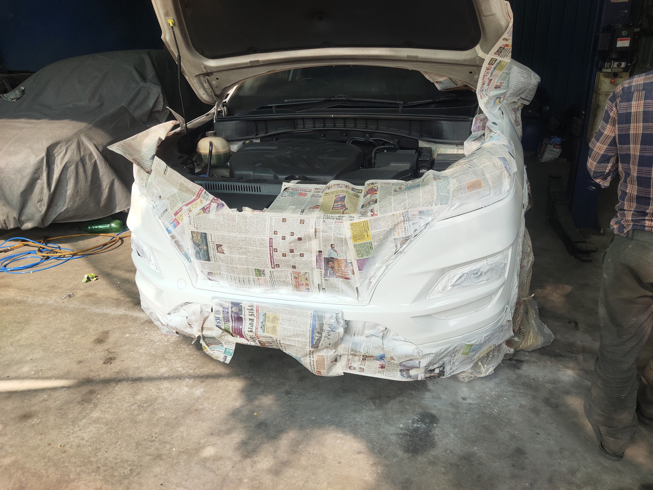 Front bumper and side panel painting