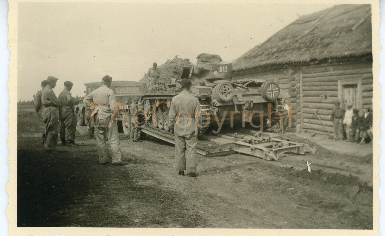Russland Panzer Anhänger Trailer Tank Foto
