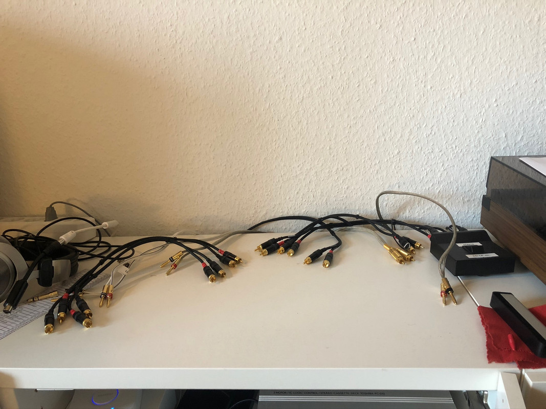 4A5B2813-50D9-489C-89E1-B4C95A8D93CB