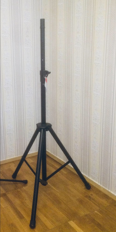 8CD2C4B7-87A4-47B8-BA76-E6AA55F4072C