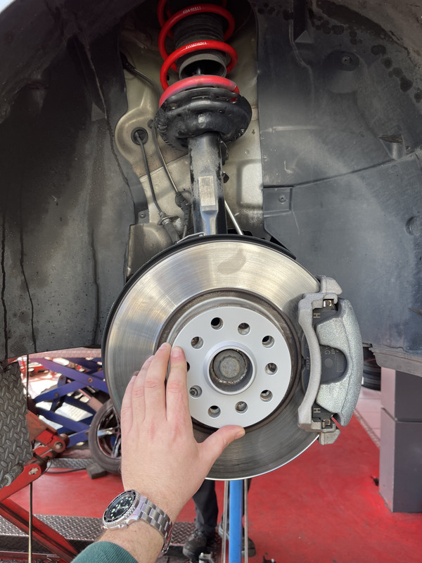 26CD6F6B-7CA5-4280-92B4-2FF0924CB0F4