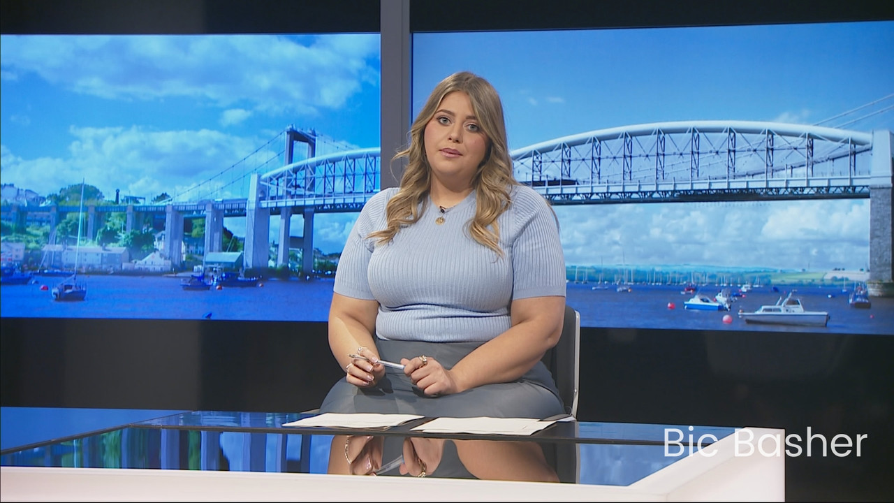 06.23 - 18.10.01 - ITV News West Country. Breaking news and current s....ts_snapshot_12.33.611