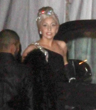 12-5-11-Arriving-The-Palladium-002.webp