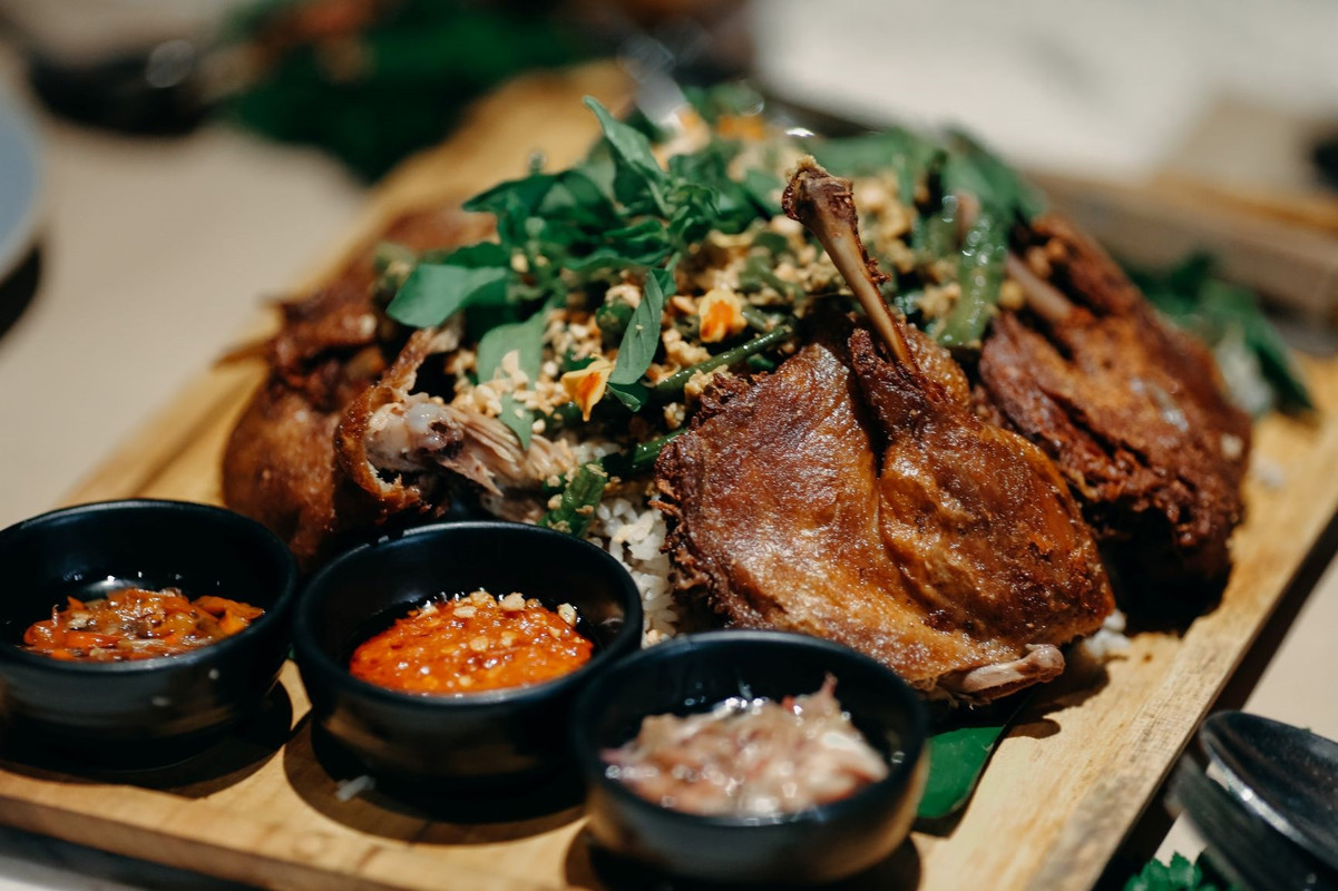 Kuliner tradisional khas Indonesia
