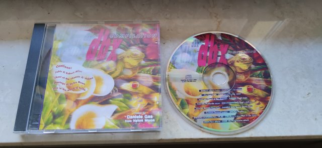 [Obrazek: 00-va-dbx-compilation-dbx-025cd-cd-1996-idc.jpg]