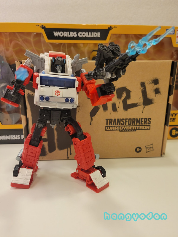 Generations-Selects-WFC-GS26-Voyager-Artfire-08