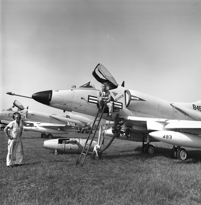 Northrop 174735-071a,b G-91, A4D