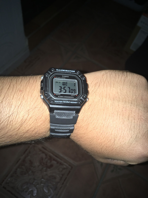 B2D40FB4-A2AA-4BB8-ADDD-0B8CB90C7F6E