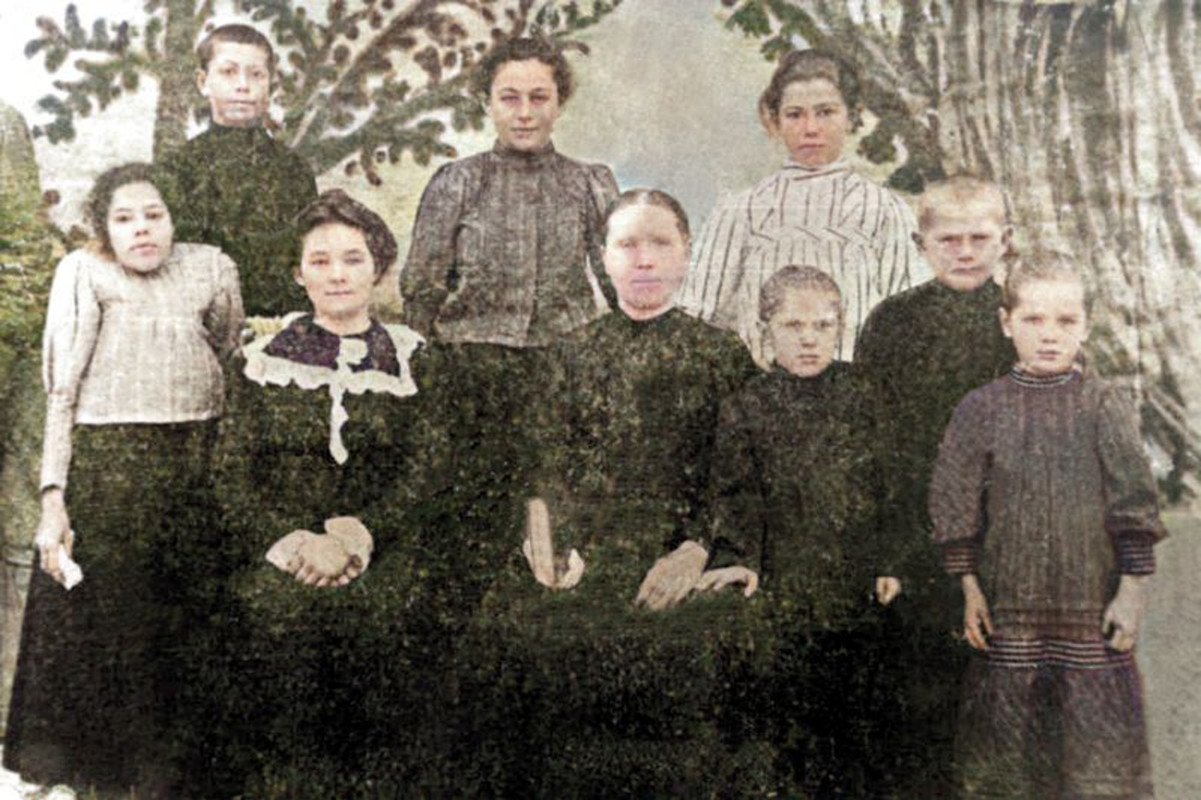 Alte Fotos-Eltern Baumung (1)-Colorized