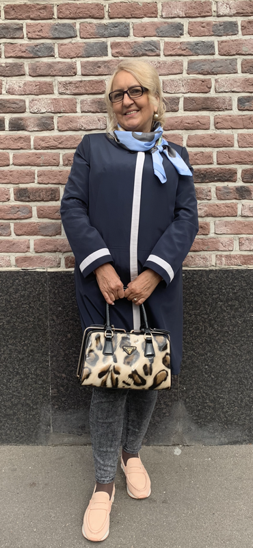 3B8D0919-B1E5-42B5-835F-0785AE3F7CA2