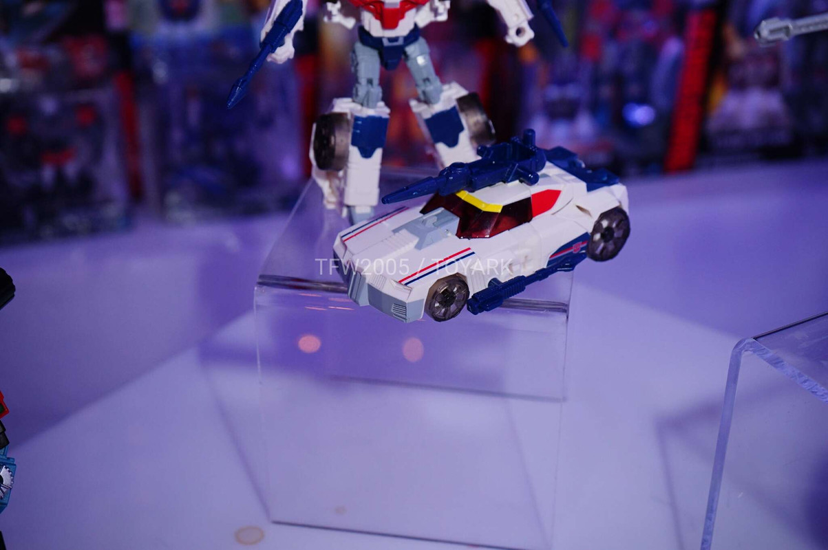 NYCC2016-Titans-Return-151