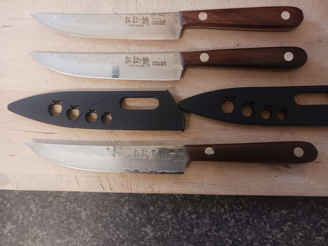 3_STEAK_KNIVES.jpg