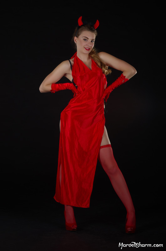 MarvelCharm_Monica-Halloween-2016-005