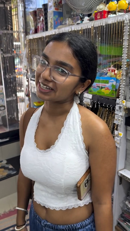 cute dusky girl deep big navel in white shirt mp4 snapshot 00 10 814