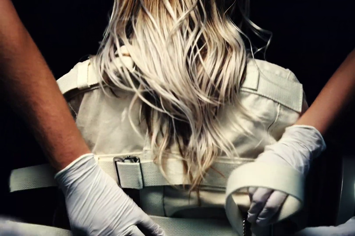 Lauren Presley teaser 2