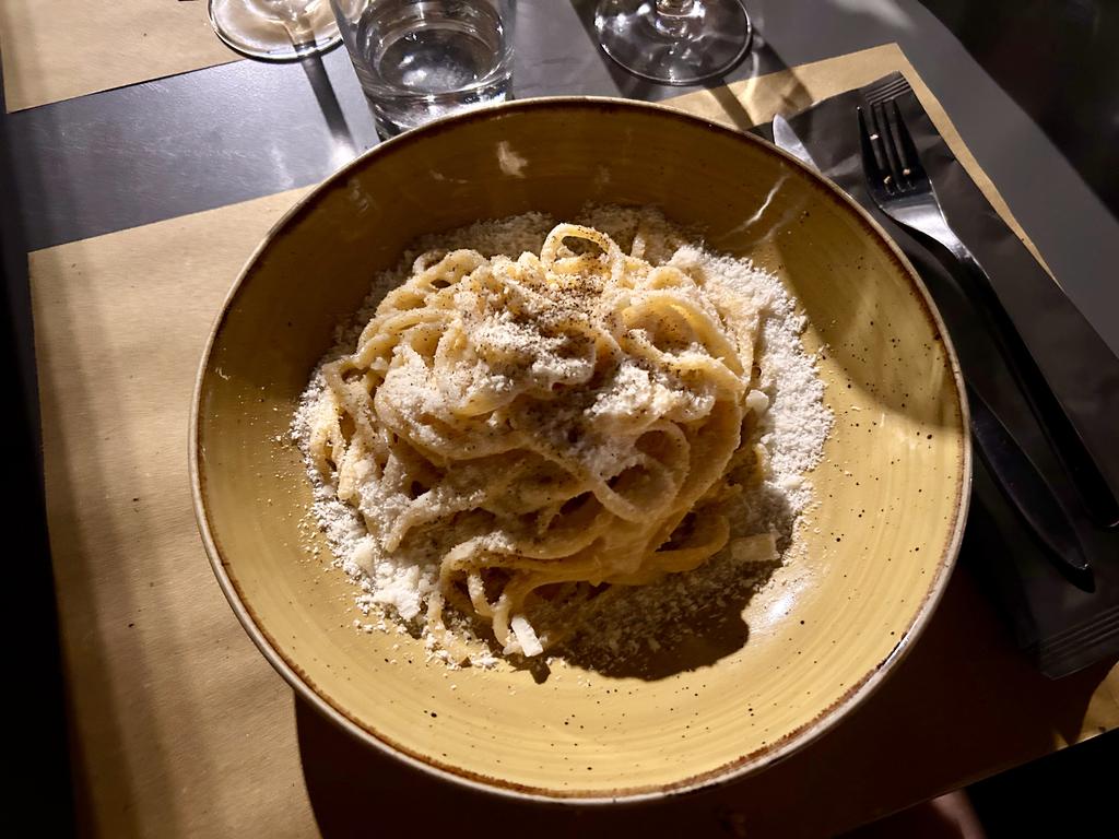 Жаркий сентябрь на побережье Тирренского моря. Жаркий сентябрь на побережье Тирренского моря.