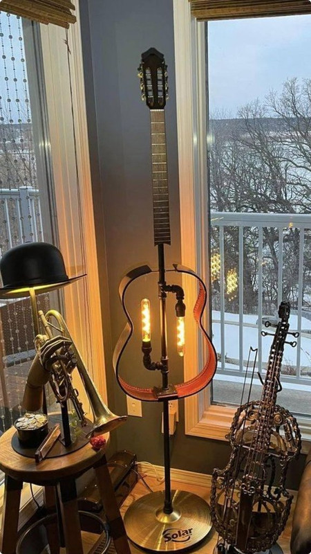 lamp-guitar.jpg