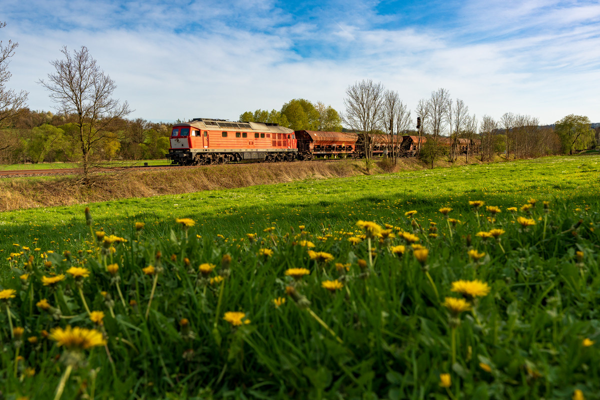 12.04.24 232 283 mit Leerschotter in Kürbitz 6000px