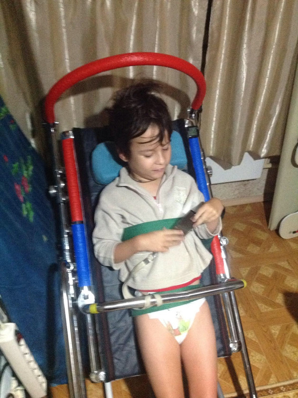 1712E596-D0FC-41B9-883D-3EE1B654BC9A