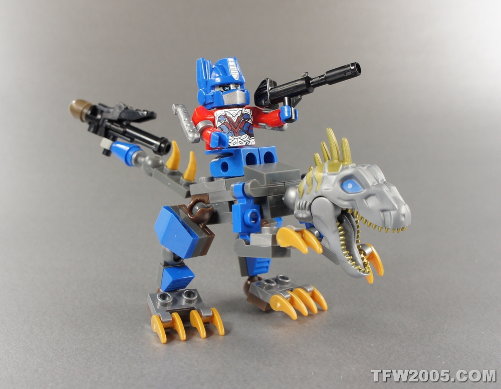 012-Kreo-Galvatron-factory-battle-transformers_1