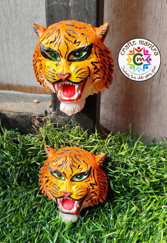 Souvenirs & Handicrafts image 9