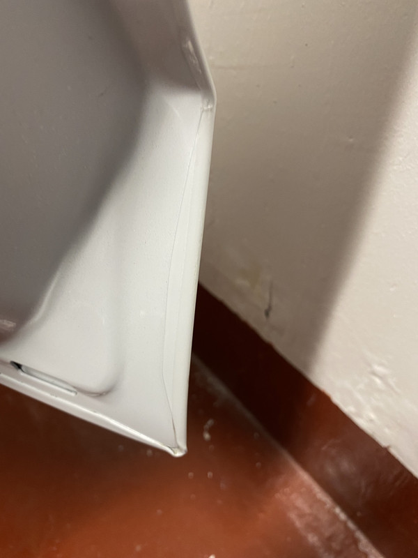 75F43E10-6473-4FFD-9106-173D1E121607