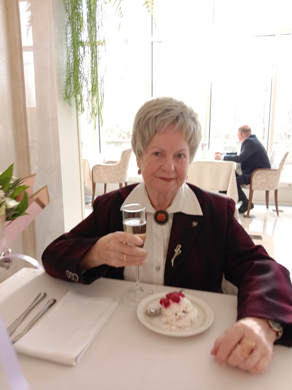 В ресторане 2 - копия