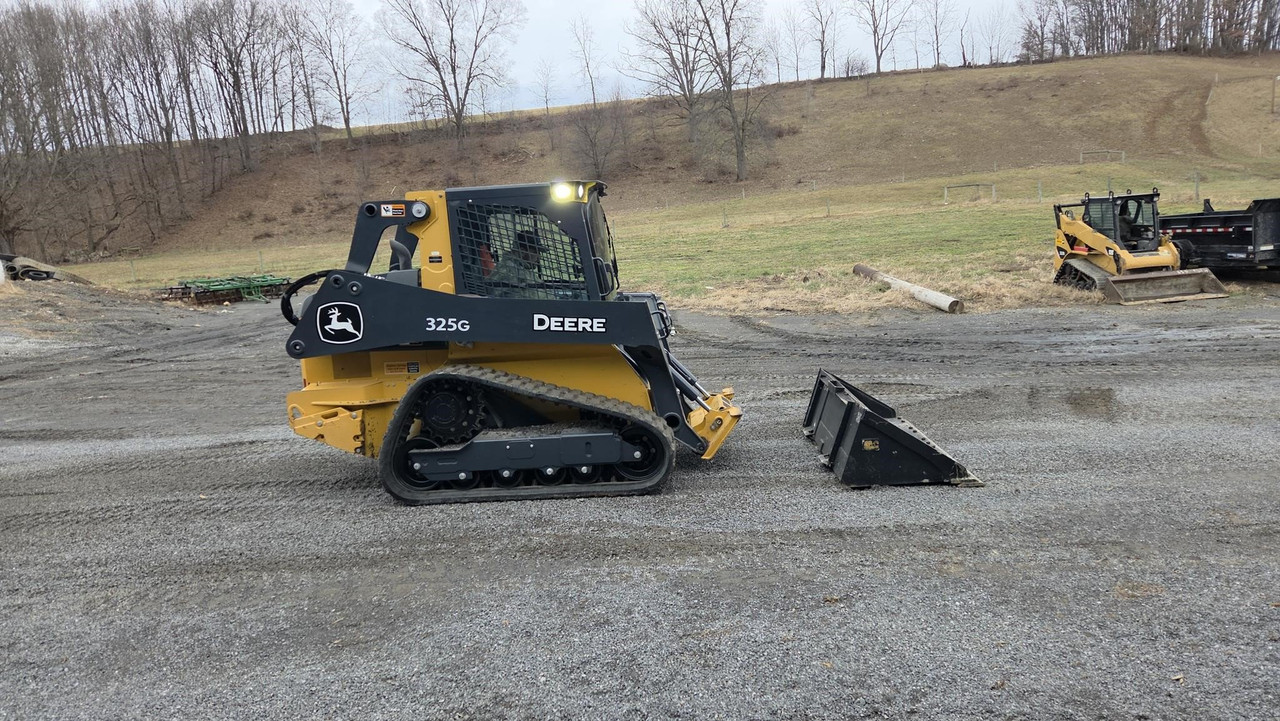 Vehicle thumbnail 76