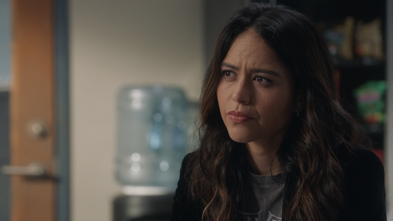 The Rookie S05 E02 Labor Day 1080p 10bit AMZN WEB DL DDP5 1 HEVC