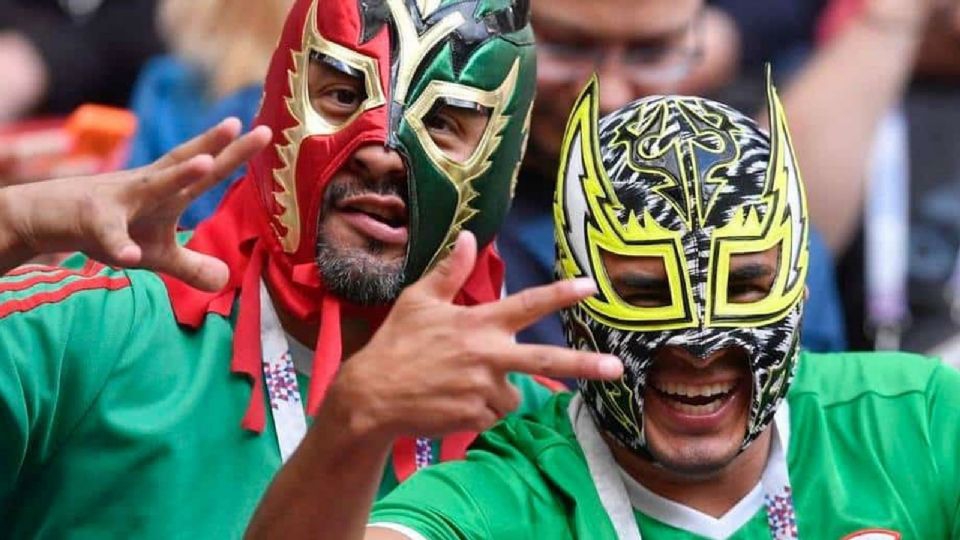 Golpe a la afición mexicana: Prohibirán máscaras de luchadores en el Mundial de Qatar 2022