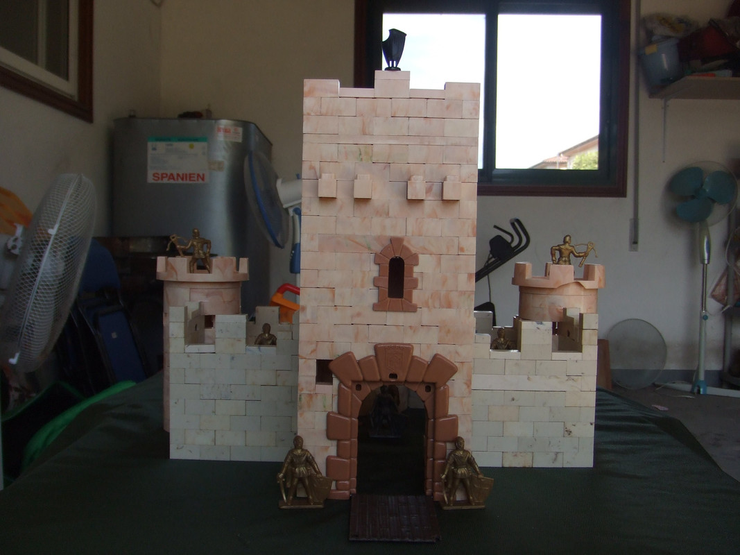 torre con escalera 009