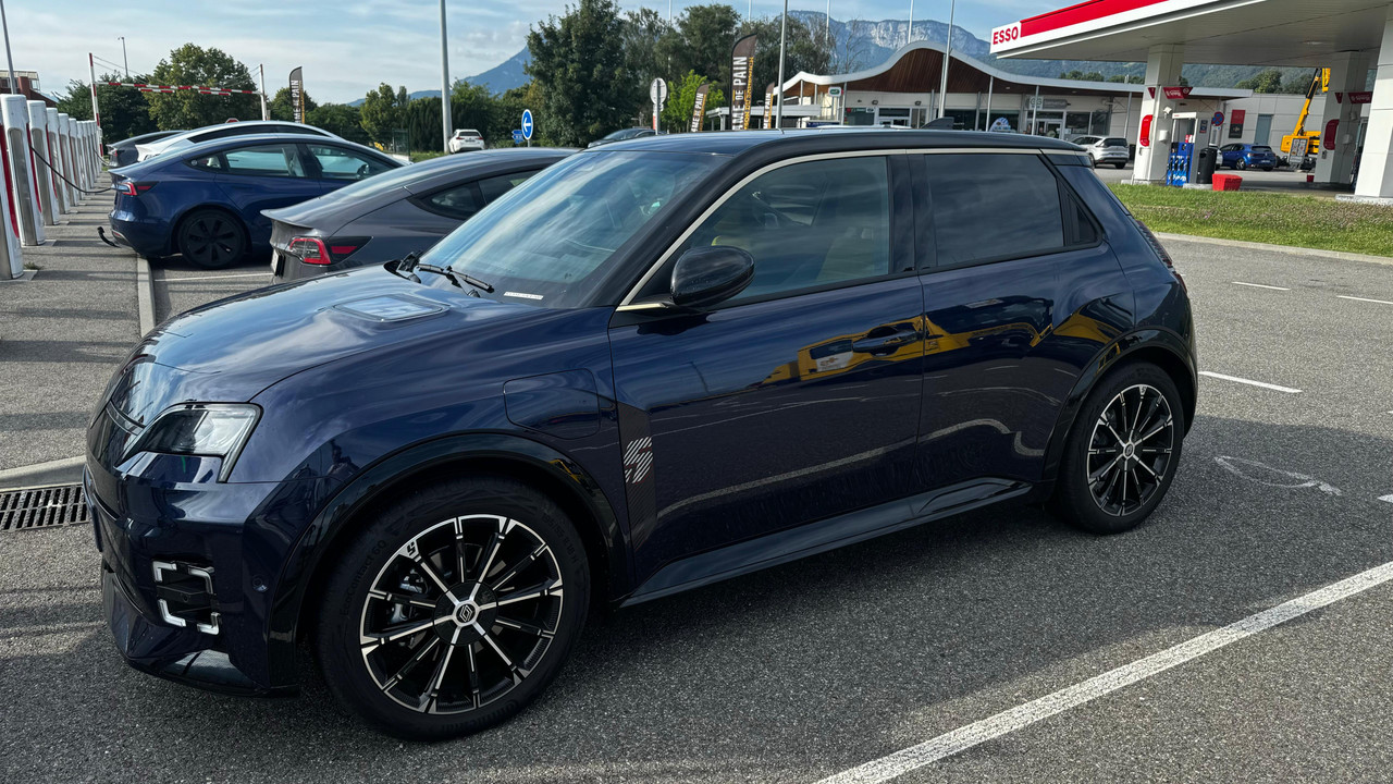 WhatsApp Image 2024-08-20 à 09.43.25_8919b8d3