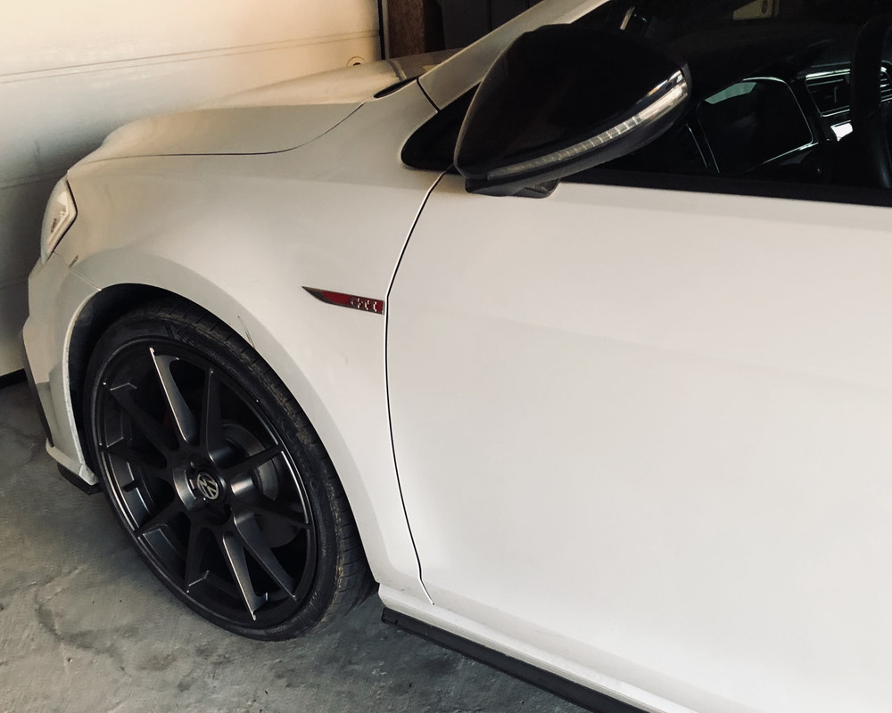 EC83E438-B368-4FE4-8AEE-A7F02EA8B884