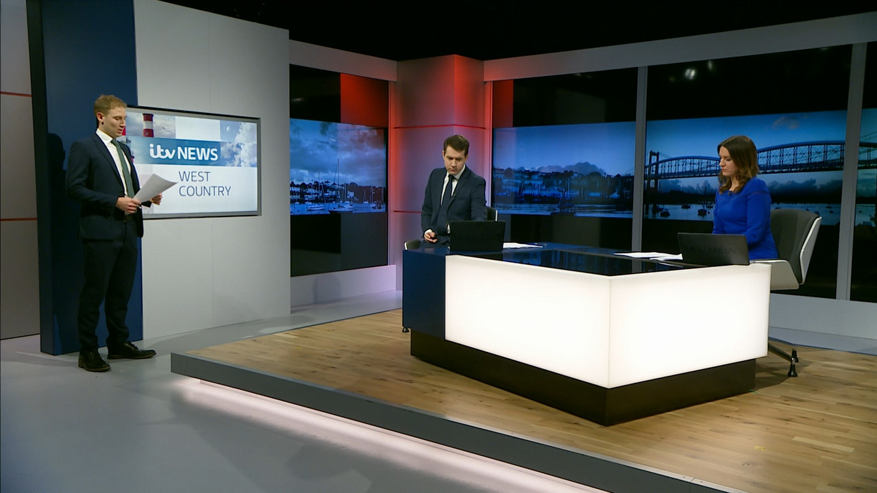 01.11 - 18.00.00 - ITV News West Country. News for Devon, Cornwall, S....ts_snapshot_08.35.072