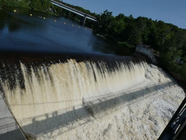 Montmorency, Basílica Sainte-Anne de Beaupré, Cañón Sainte-Anne y Tadoussac - DOS SEMANAS EN EL ESTE DE CANADÁ (ONTARIO Y QUÉBEC) (3)