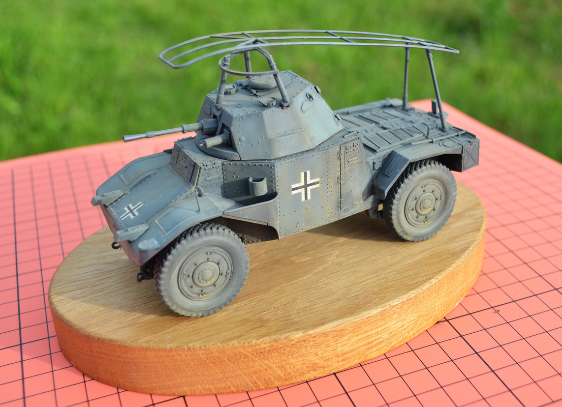 P 204 (f) R-9 008