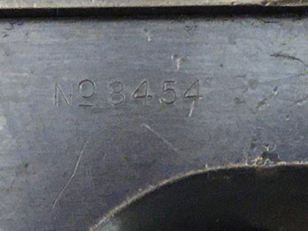 B8DA2700-19D9-4D34-873F-039E8DF27A78