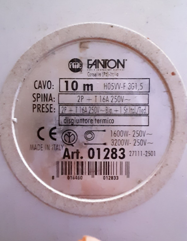 Prolunga 16A con disgiuntore termico 1