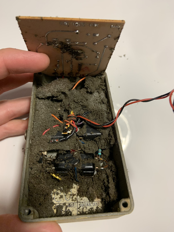 A4825323-8D6B-47B4-BBEA-929FD98A39A7