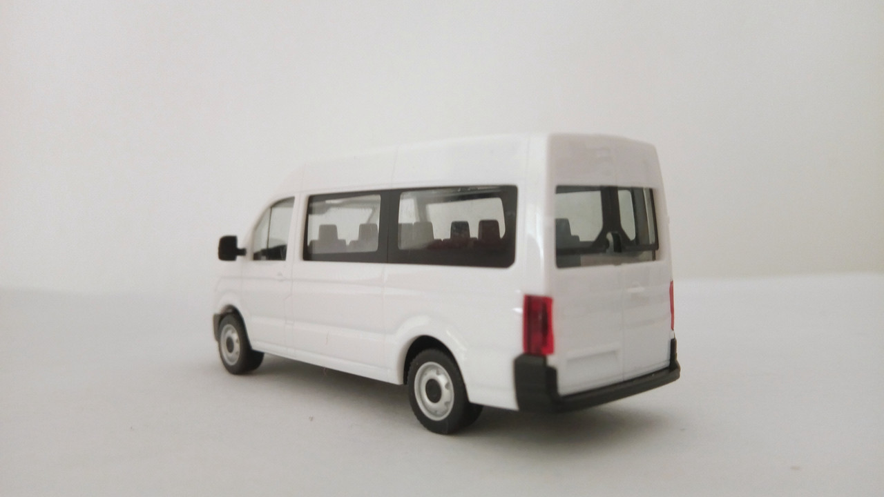 Mach (8125)