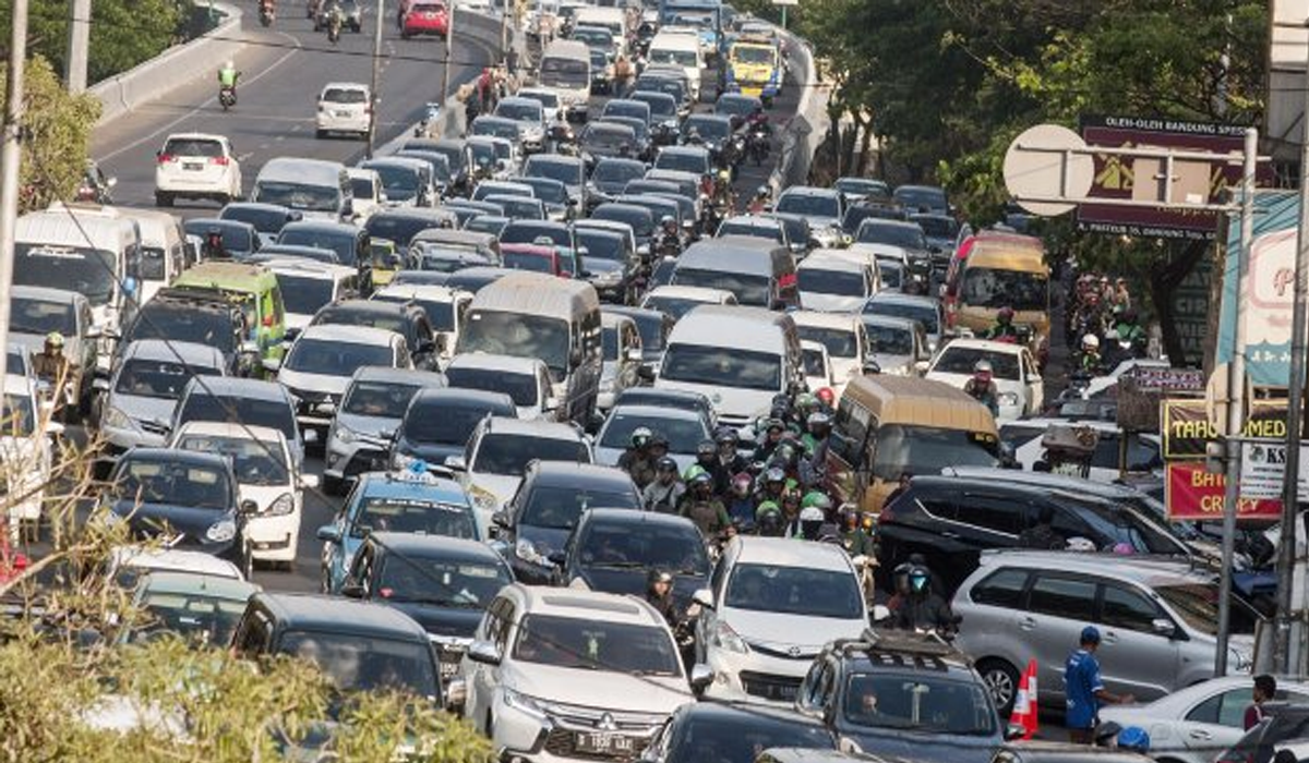 Bandung Geser Jakarta Jadi Kota Termacet, Ini Penyebab Utamanya