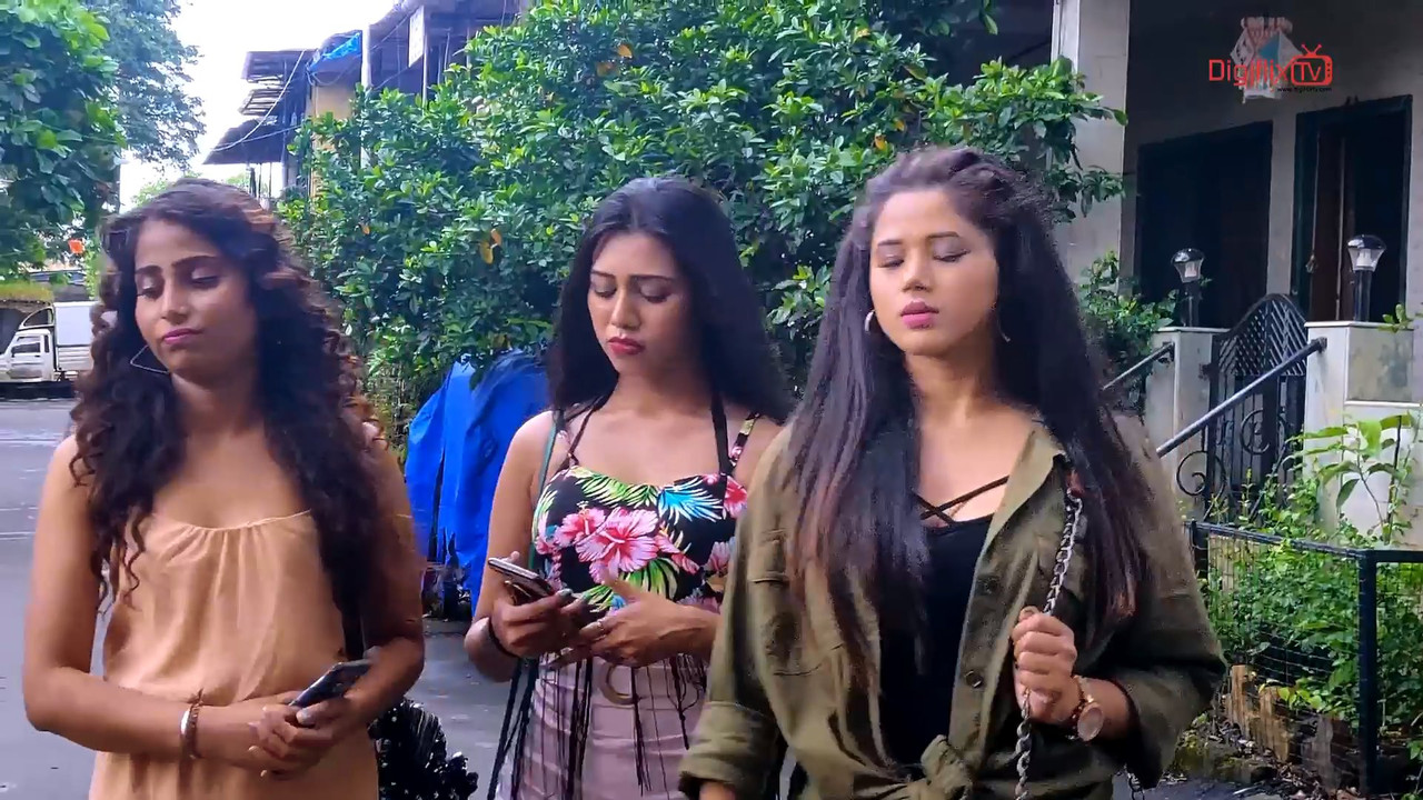 Girls In Big City.2021.DGF.Originals.S01.1080p.mkv_snapshot_10.00_[2021.06.24_12.25.45]