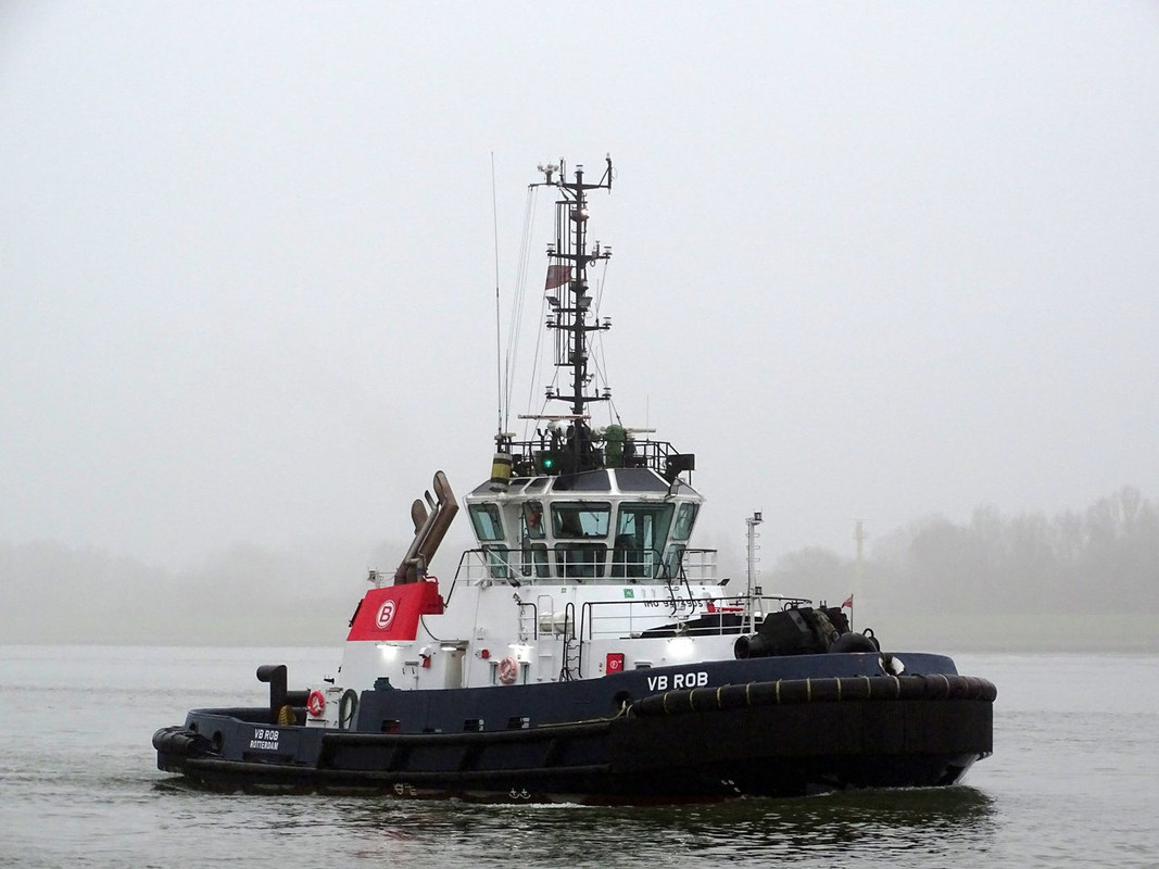Spotten in De Hoek. - Pagina 705 - SCHEEPVAART FORUM