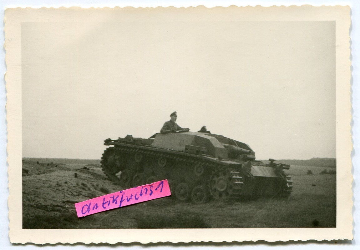 Panzer-Sturmgeschütz beim Fronteinsatz im 2.WK