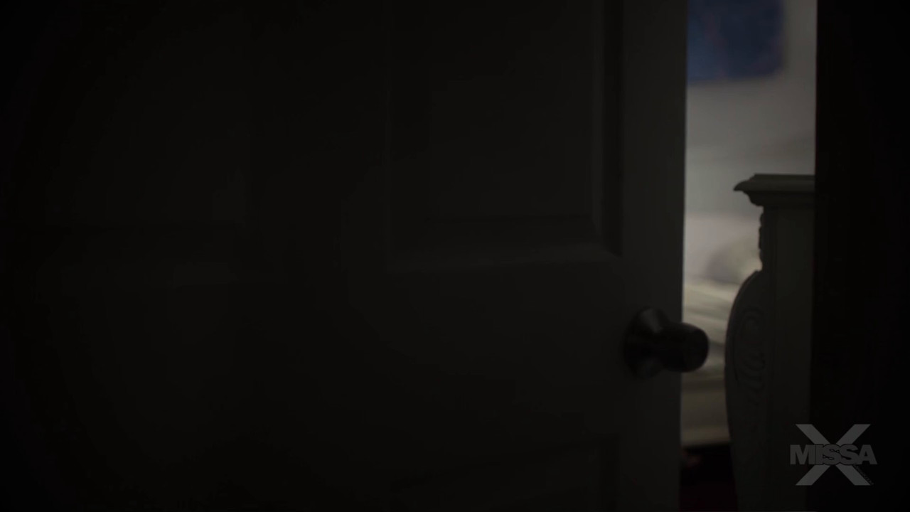Maya Woulfe - Playing the Part - MISSAX.mp4.0005
