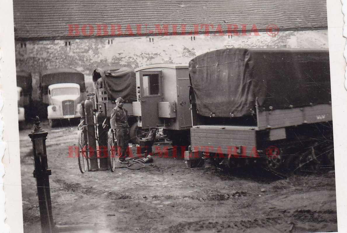 Sturmgeschütz-Abteilung 242 Werkstatt-Zug Opel Maultier Blitz Fr