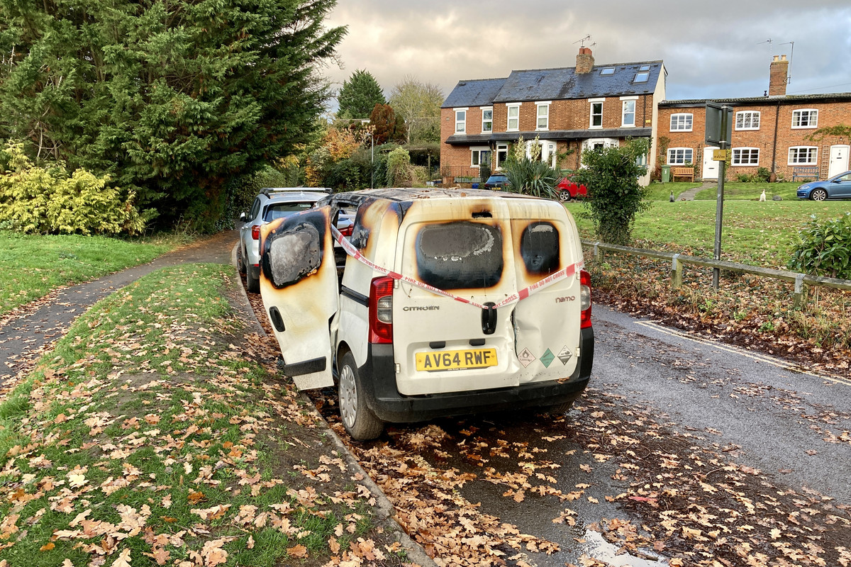 7E975CE5-C36E-428B-B1CB-00EF80248938