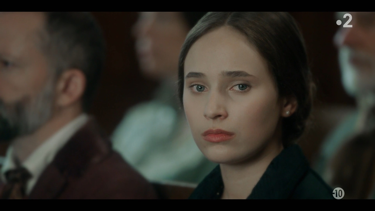 2021-12-13_21_05_Fr2_Emma-Bovary.mp4_snapshot_32.31.475