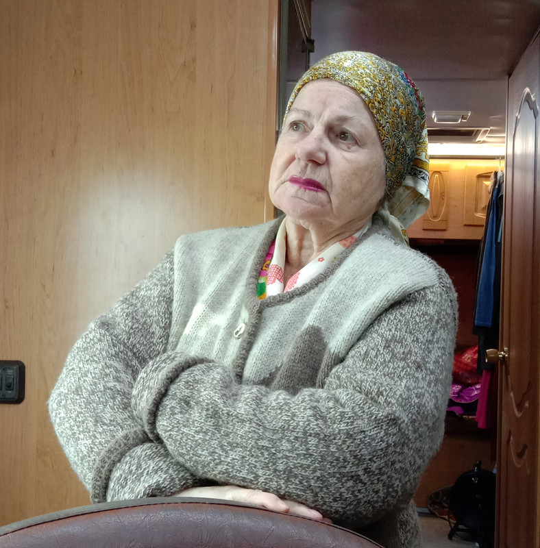 Задумалась 1