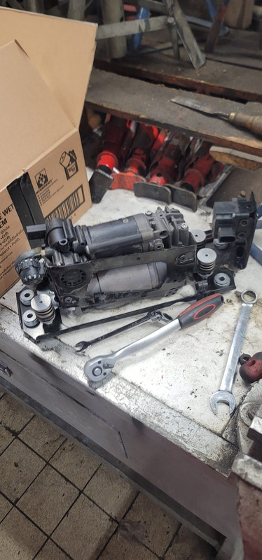 COMPRESSOR 3
